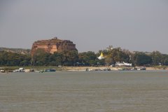 15-Pa Hto Taw Gyi Pagoda from Irrawaddi River